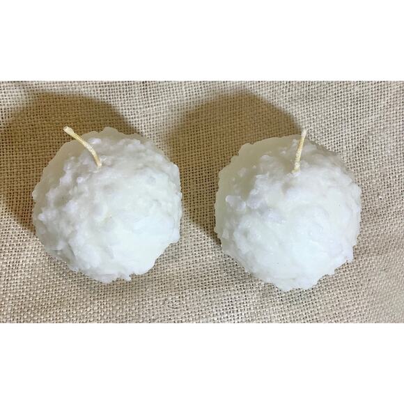 2 NEW baseball size round white snowball unscented candles - Picture 2 of 3